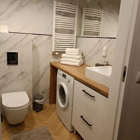 Z Ogrodem Przymorze غدانسك